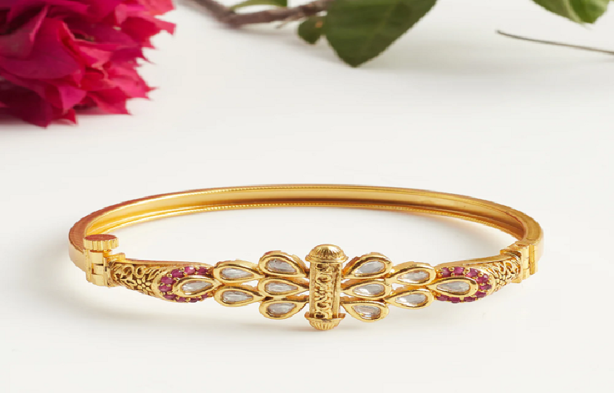 Gold Plated Bracelets: The Perfect Gift for Women